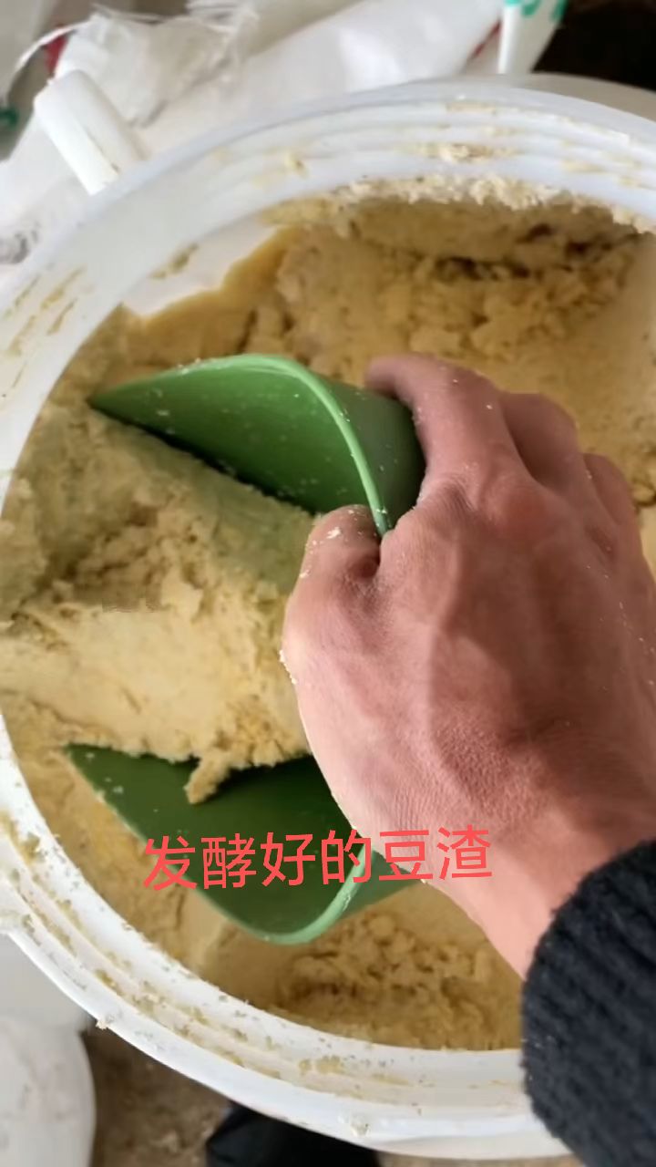 39e894f70a8996b8ea239eb38ffa8e48.jpg